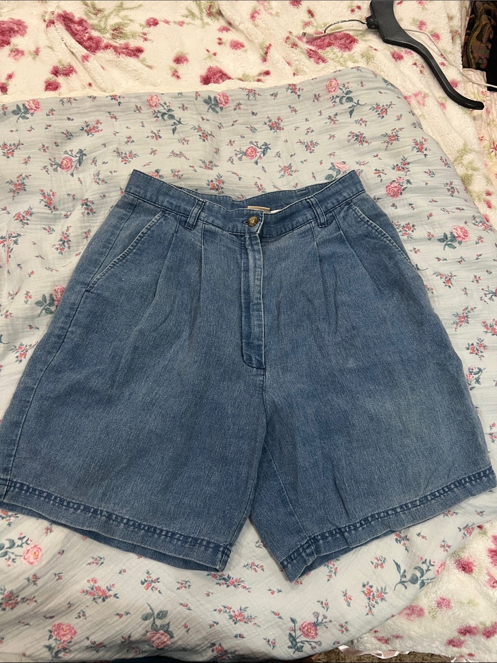 Woolrich Blue High-Waist Pleated Denim Bermudas